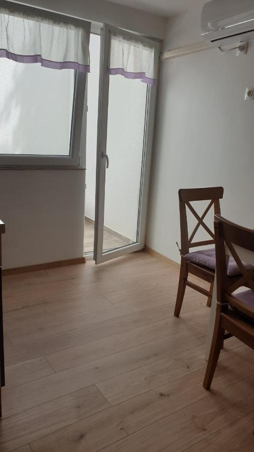 Apartmani Dea Jadranovo Exterior photo