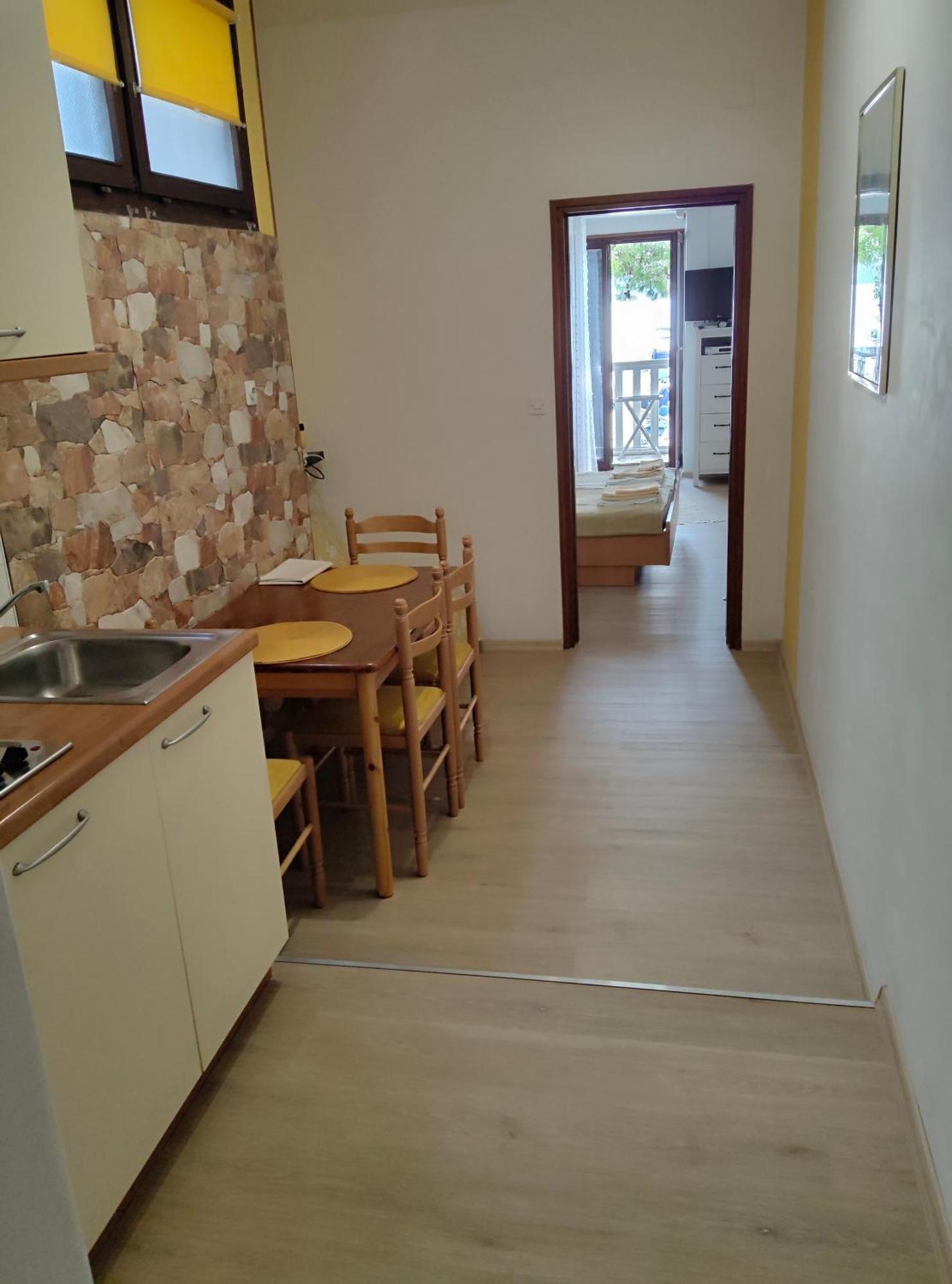 Apartmani Dea Jadranovo Exterior photo